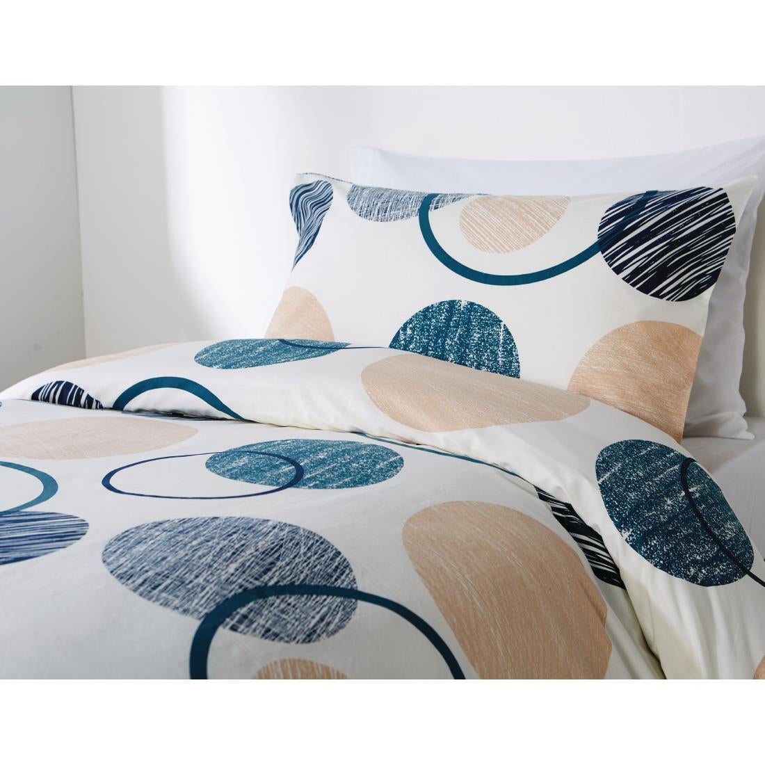 Mitre Comfort Eclipse Small Double Bedding product image