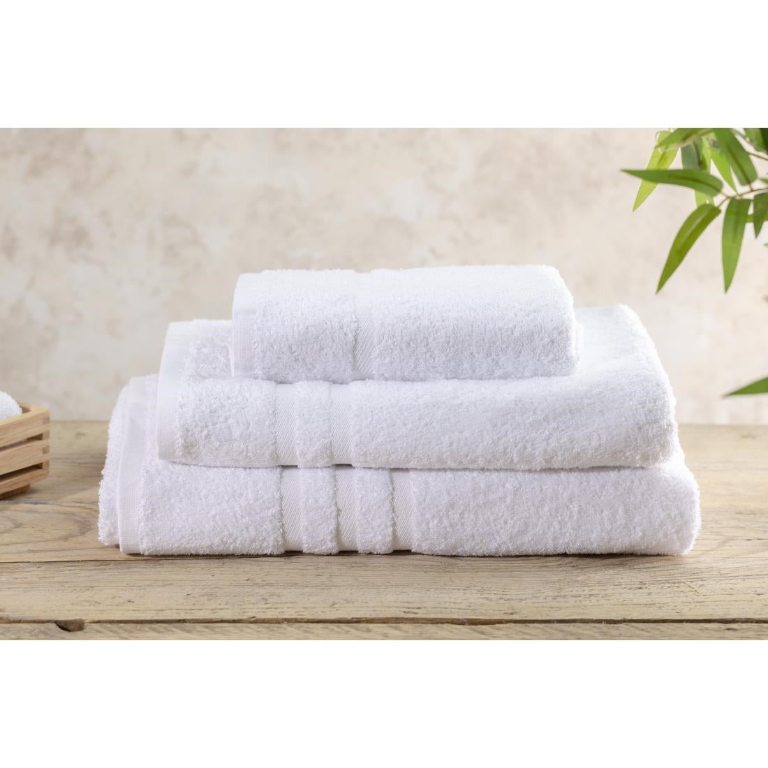 Mitre Comfort Nova Bath Sheet White