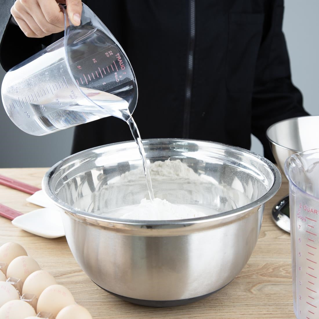 Vogue Polycarbonate Measuring Jug 500ml