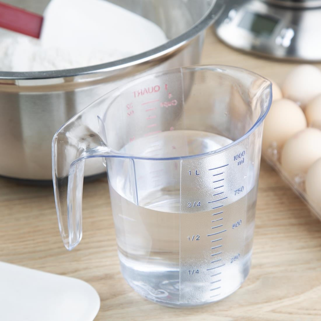 Vogue Polycarbonate Measuring Jug 2Ltr
