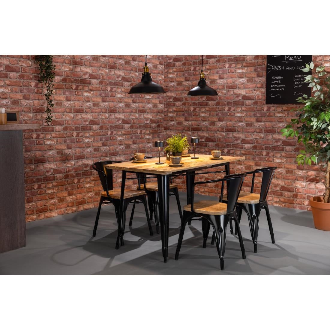 Bolero Bistro Curve Armchairs with Wooden Seats Black (4 Pack)
