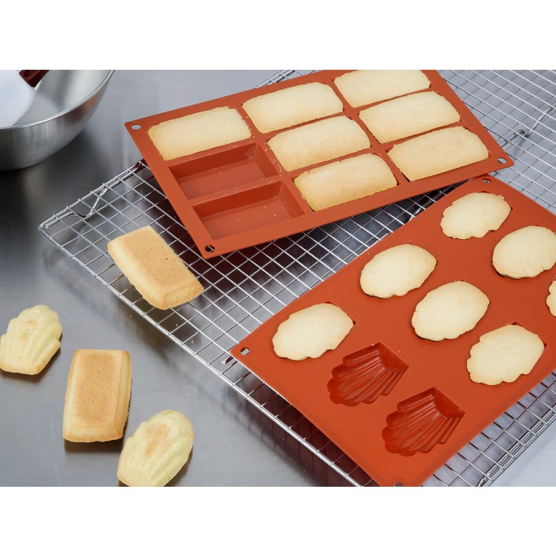 Vogue Silicone Cake Mould 9 Cup