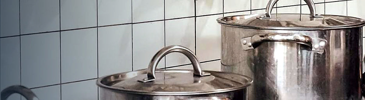 Smallwares. Tableware, cookware and kitchen essentials.