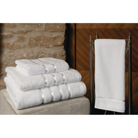 Mitre Heritage Hampton Hand Towel