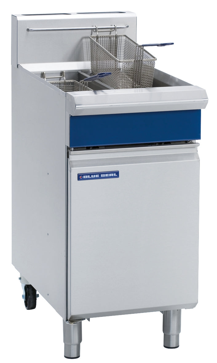 Blue Seal GT46 Vee Ray Twin Pan Gas Fryer product image