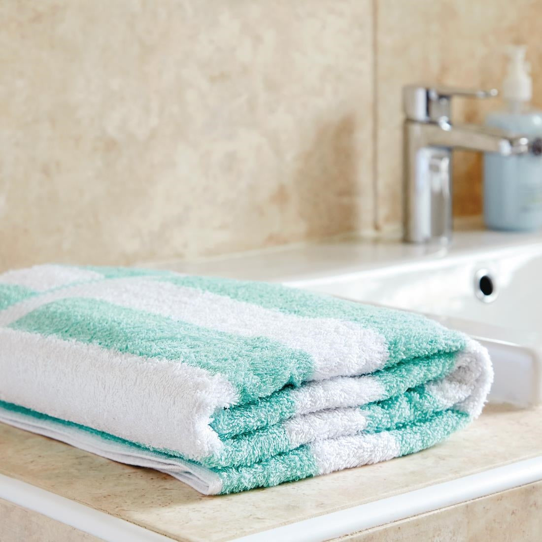 Mitre Comfort Splash Towels Mint product image