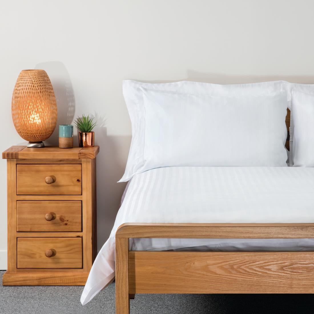 Mitre Comfort Satin Duvet Cover White Single product image