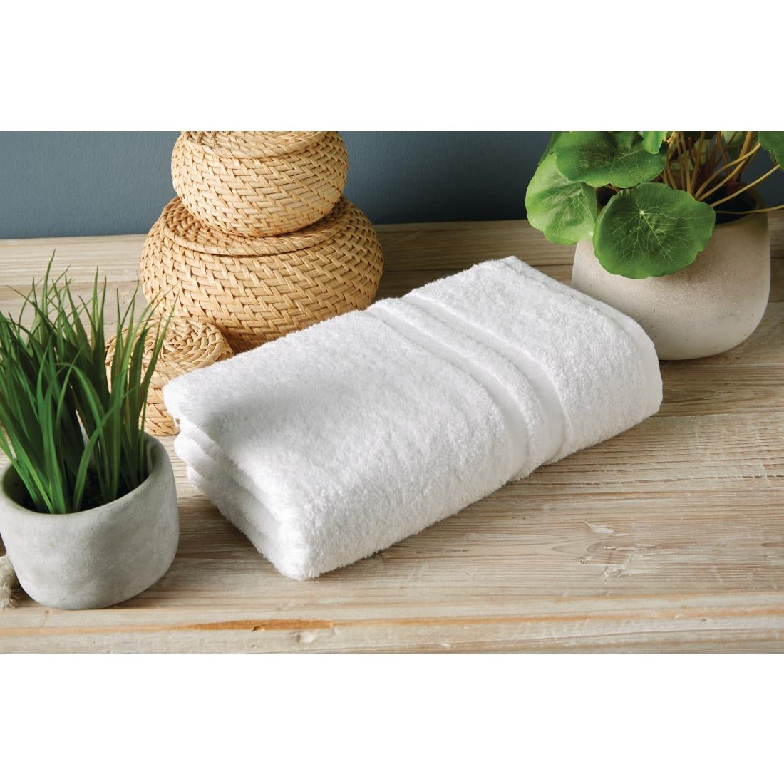 Eco Towel - White Bath Towel - 70x137cm product image